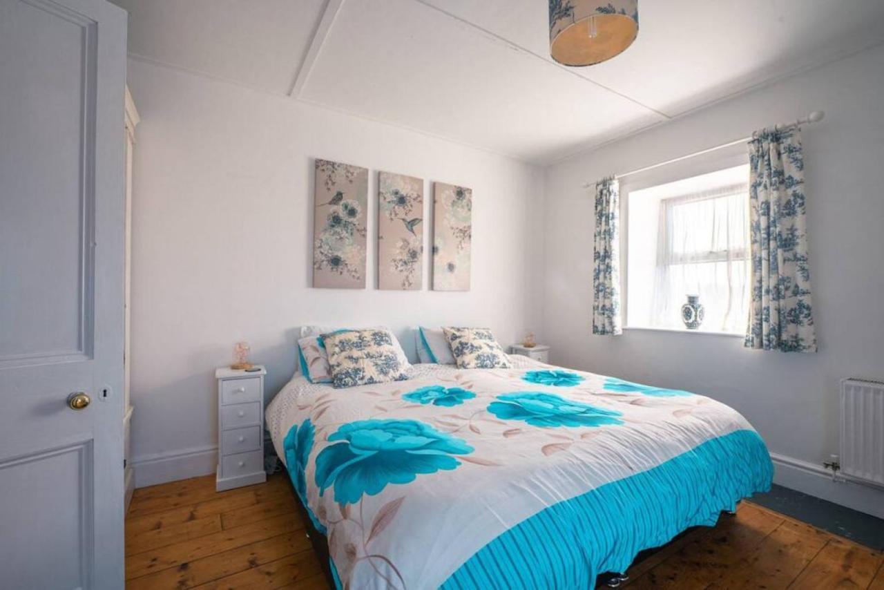 Cosy Welsh Cottage In St Davids Centre With Garden St. Davids (Pembrokeshire) Exterior foto