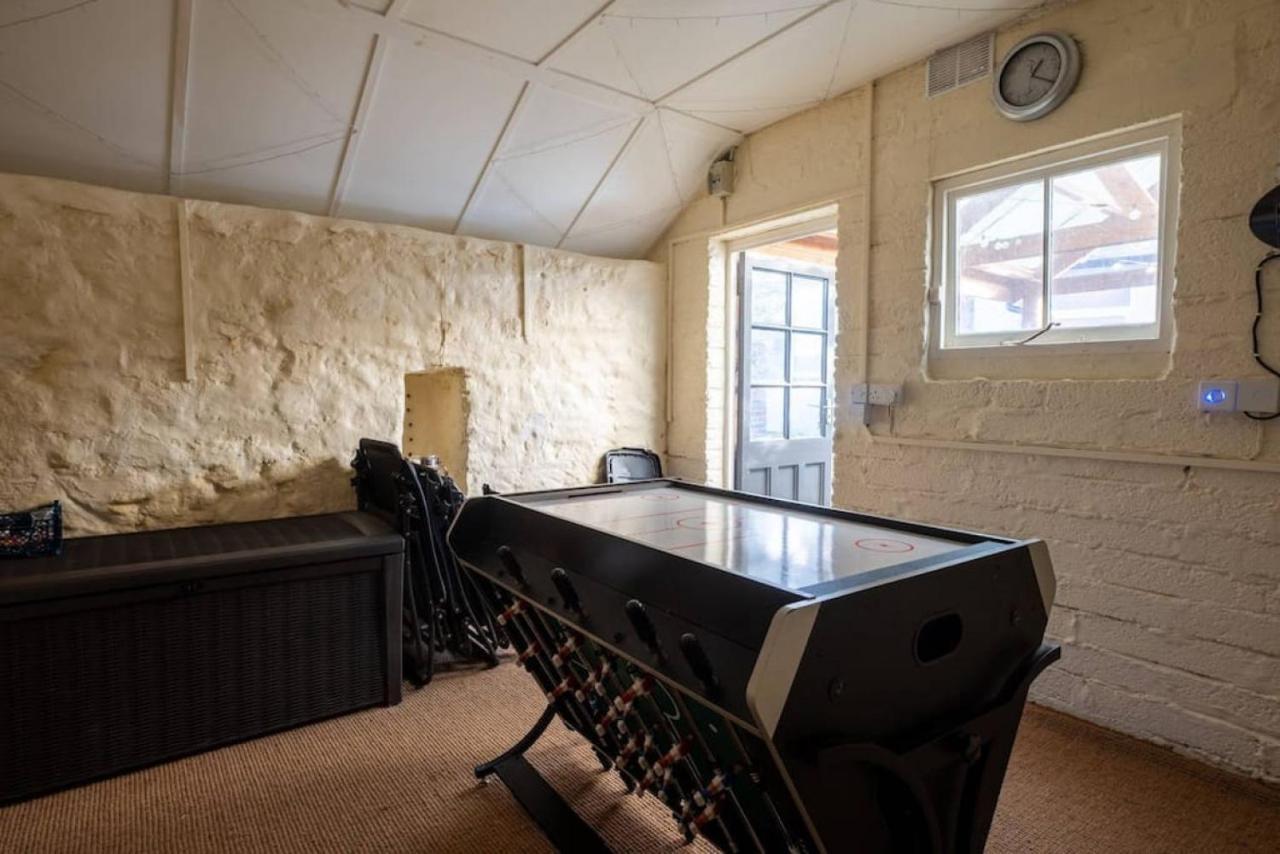 Cosy Welsh Cottage In St Davids Centre With Garden St. Davids (Pembrokeshire) Exterior foto