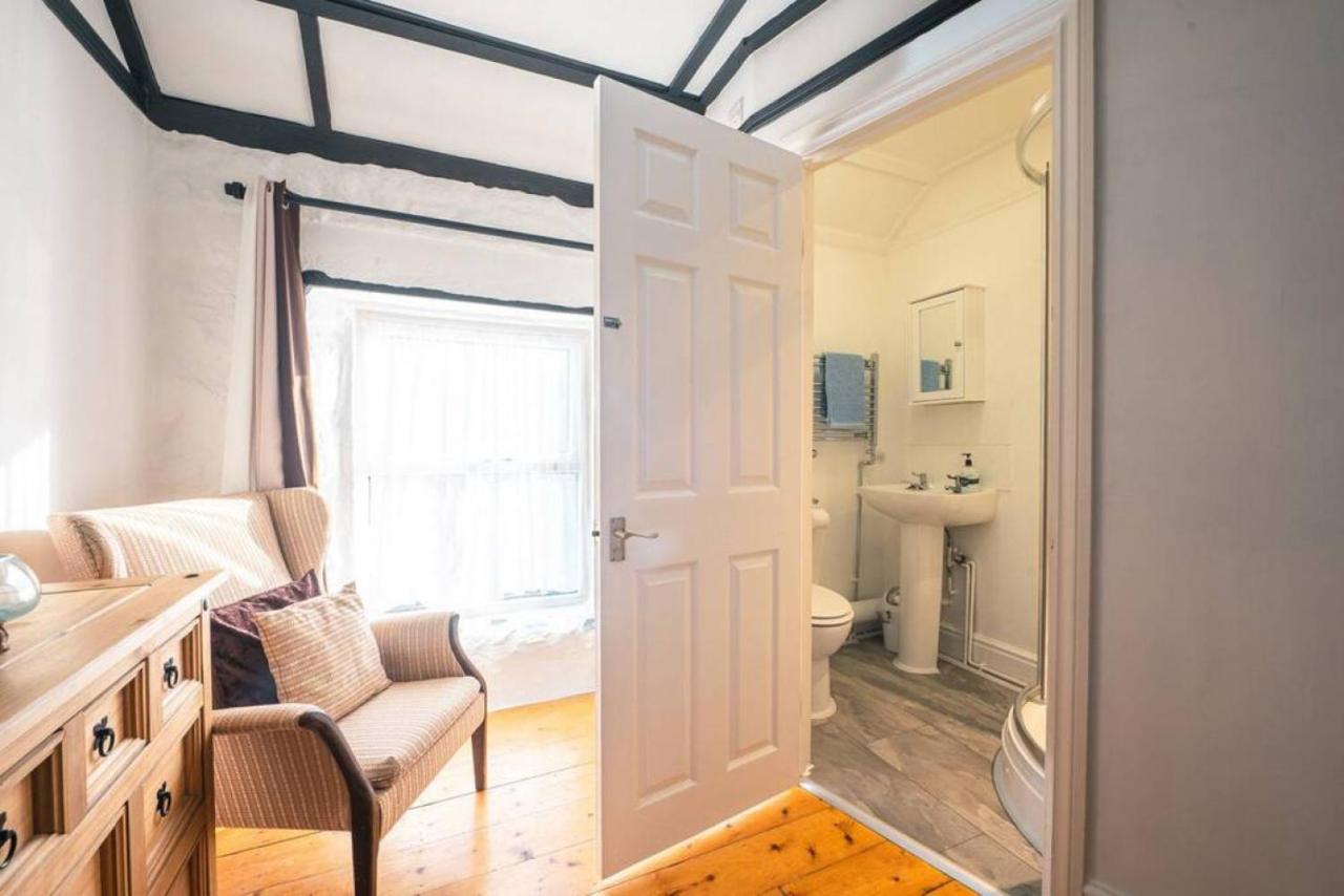 Cosy Welsh Cottage In St Davids Centre With Garden St. Davids (Pembrokeshire) Exterior foto